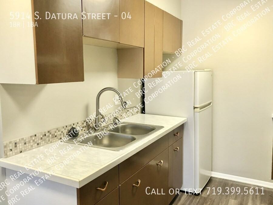 GRACE LANDINGS APARTMENTS - Photo 3 of 10
