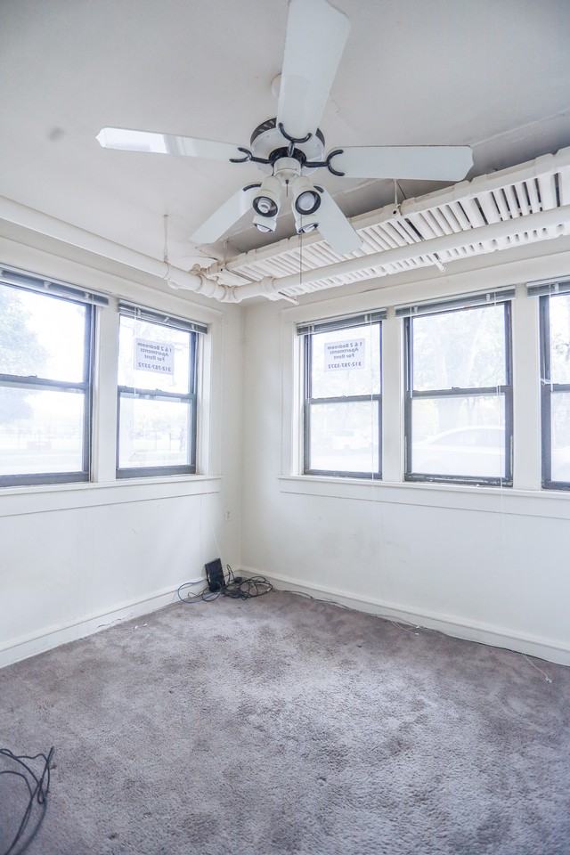 2035 W Wellington Ave #GDN - Photo 7 of 9