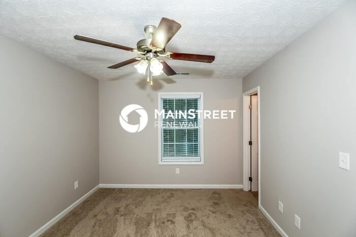 6122 Ruth St Sw - Photo 6 of 19