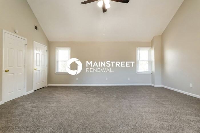 2862 Emerson Lake Dr - Photo 6 of 17