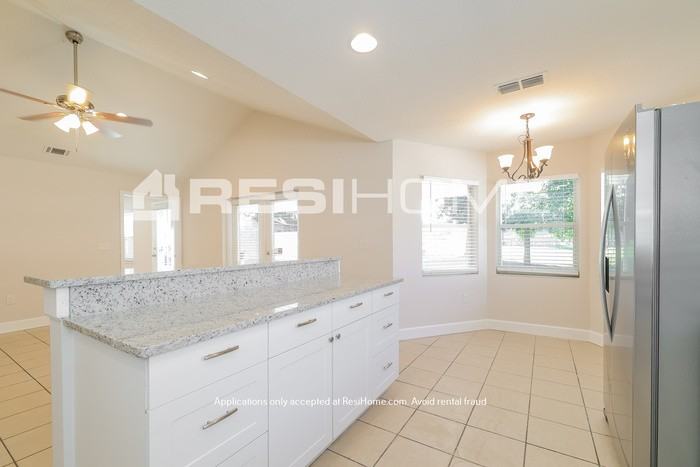 107 Buchanan Dr - Photo 4 of 22