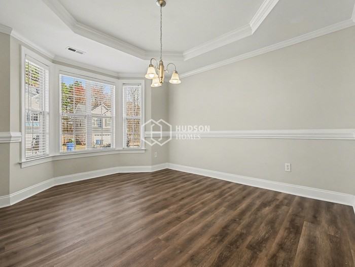 1728 Heisser Ln - Photo 5 of 17