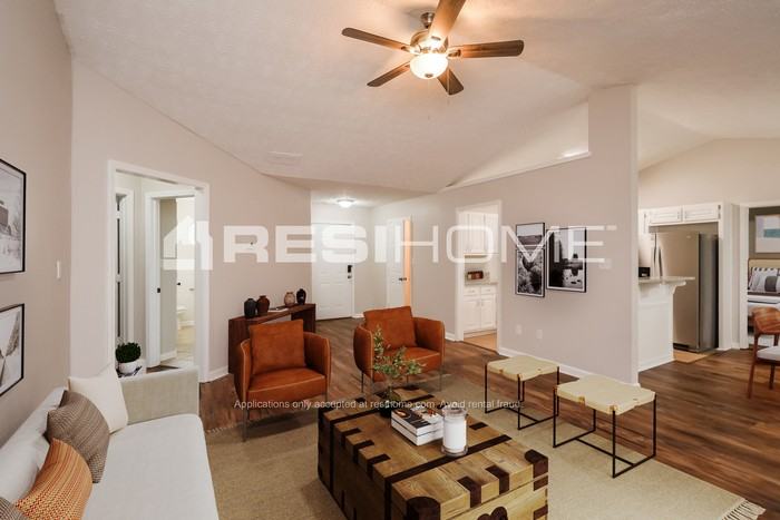 250 Mountain Ln - Photo 6 of 20