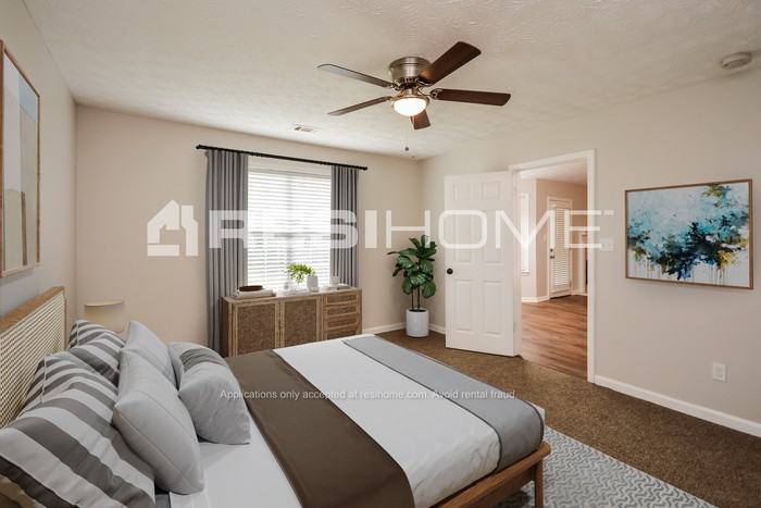 250 Mountain Ln - Photo 7 of 20