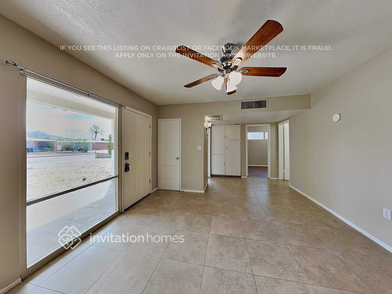 9444 N 4th Ave - Photo 3 of 18