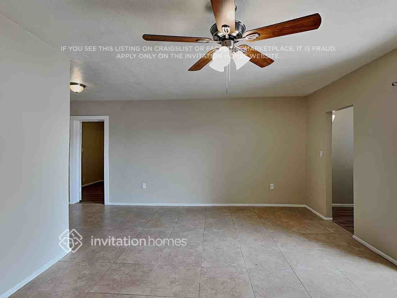 9444 N 4th Ave - Photo 4 of 18