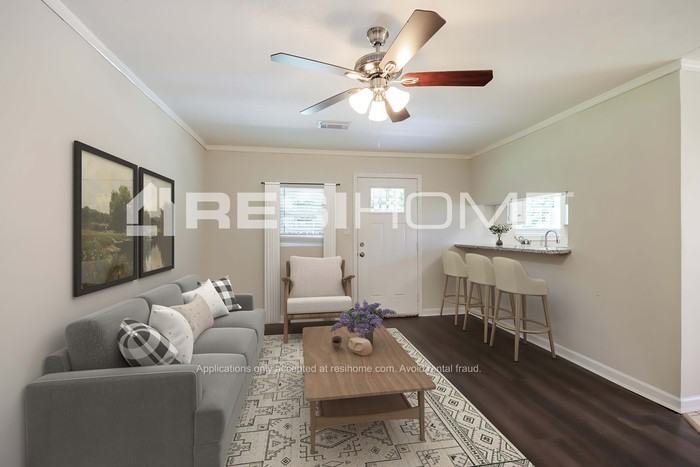 7127 Kings Dr - Photo 2 of 17