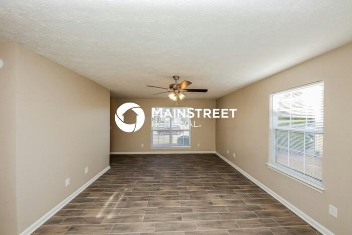 5437 Somer Mill Rd - Photo 3 of 17