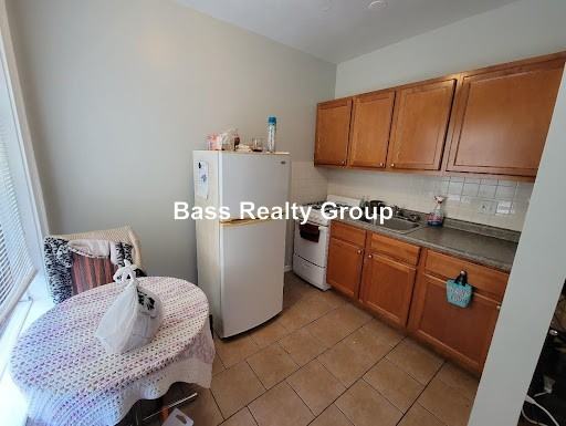 1719 W Estes Ave #24 - Photo 5 of 9