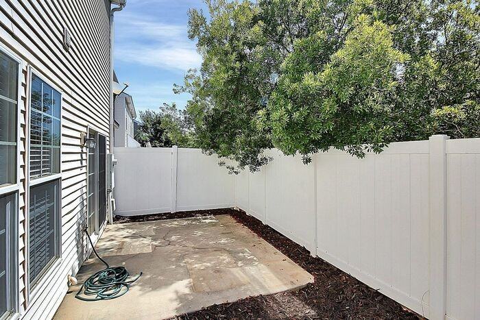 9033 Bishop Crest Ln - Photo 4 of 30