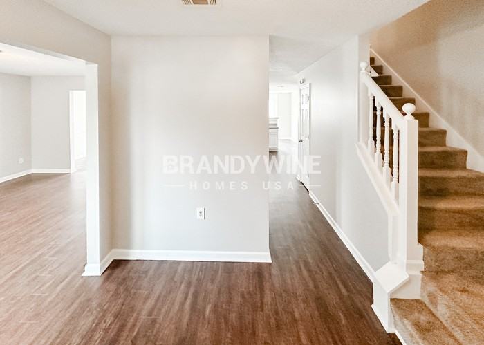 2126 Mulberry Ln - Photo 2 of 26