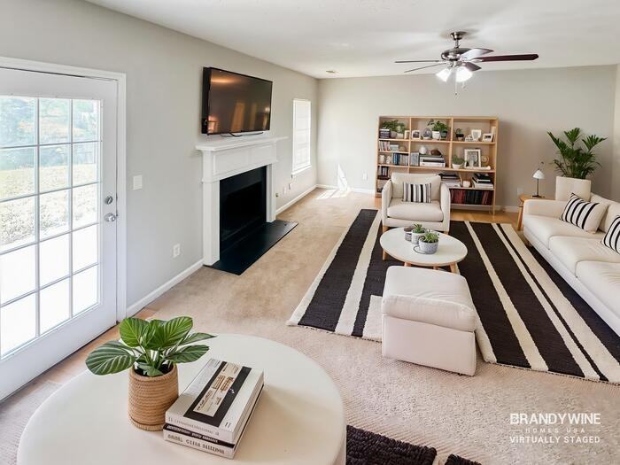 2126 Mulberry Ln - Photo 3 of 26