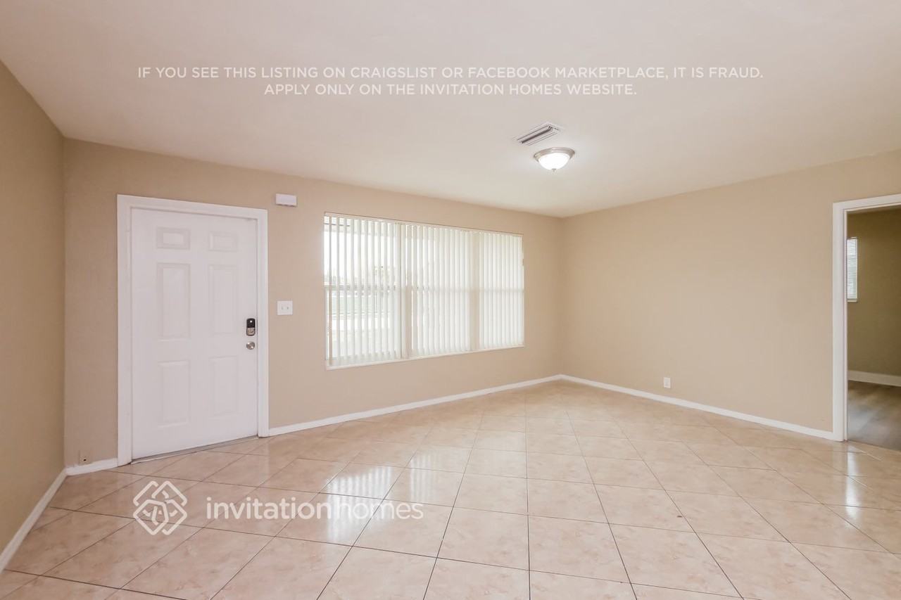 1141 N 66th Ter - Photo 3 of 17
