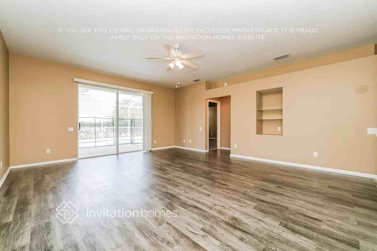 5610 Terrain De Golf Dr - Photo 3 of 17