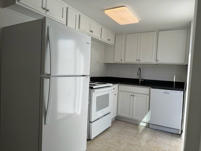 1201 500 Bragg St, Raleigh, NC 27601, USA #B - Photo 4 of 16