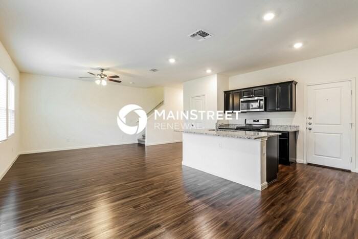 5018 Firefly Hls - Photo 7 of 17