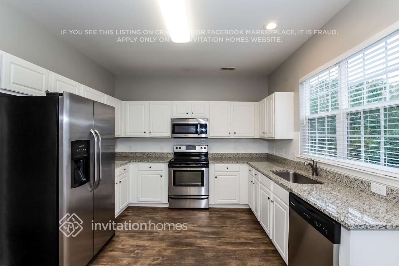 13305 Norseman Ln - Photo 6 of 19