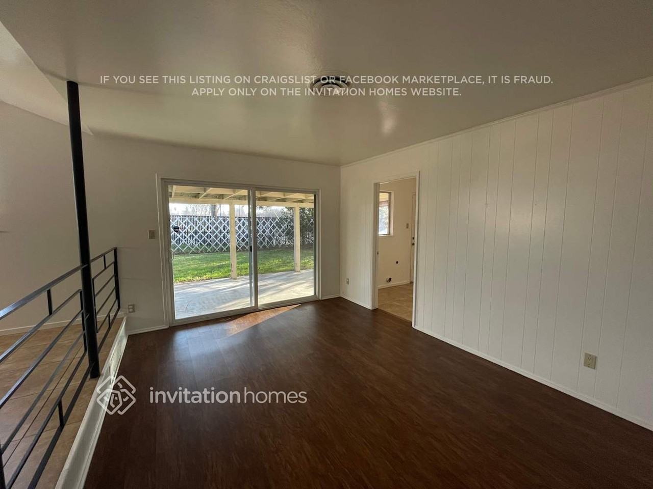 7000 Carriage Dr - Photo 4 of 12