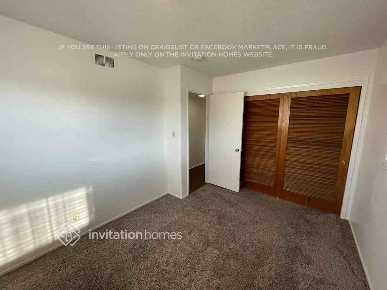 7000 Carriage Dr - Photo 7 of 12