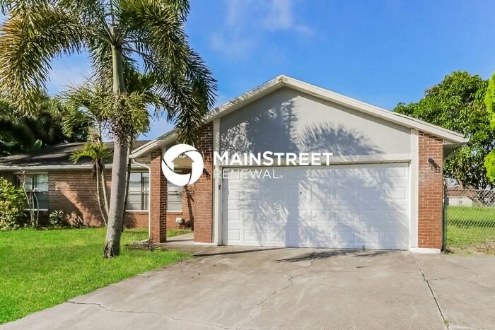 253 Sw Tulip Blvd - Photo 3 of 16