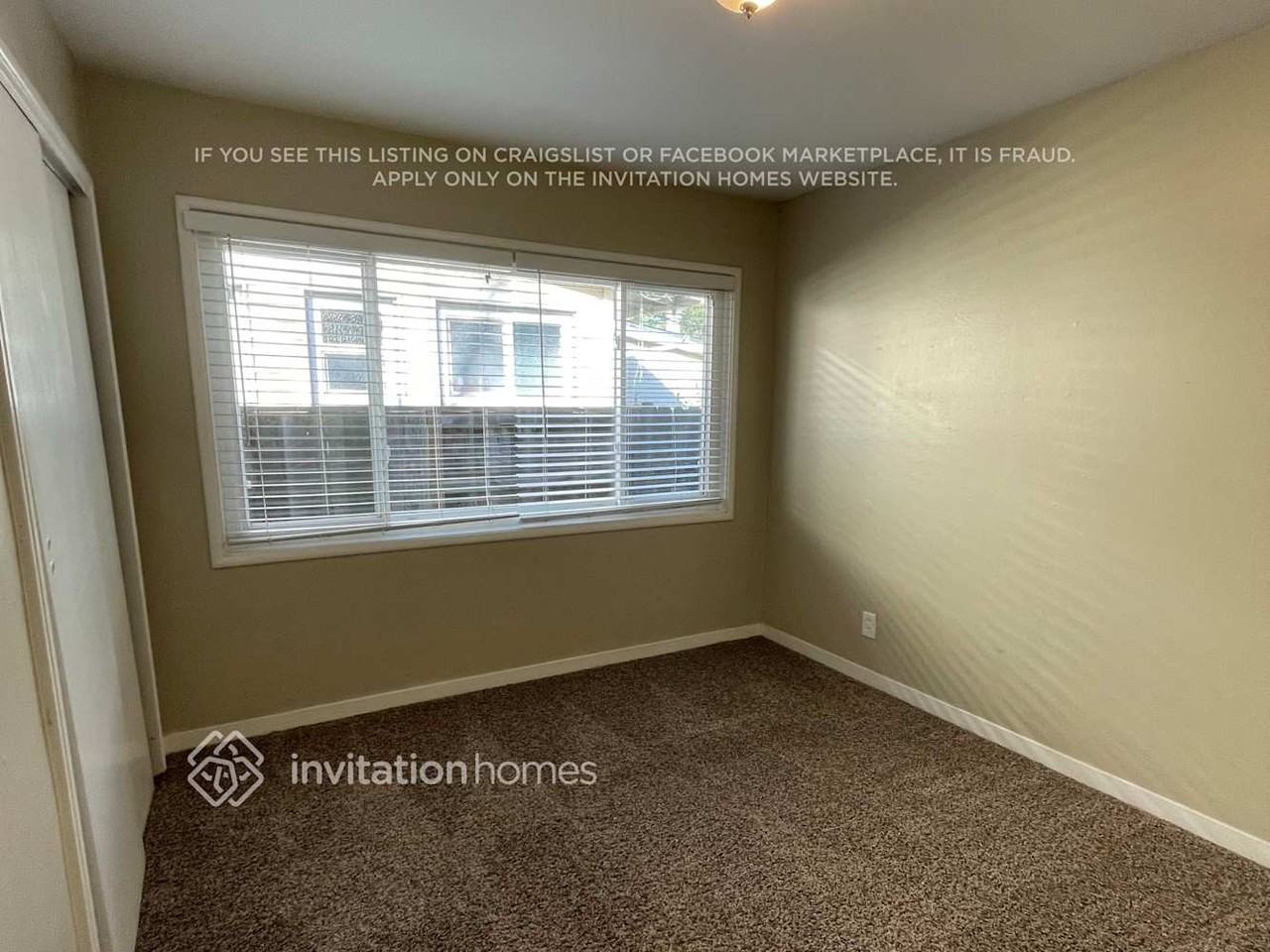 3230 Wright St - Photo 5 of 10