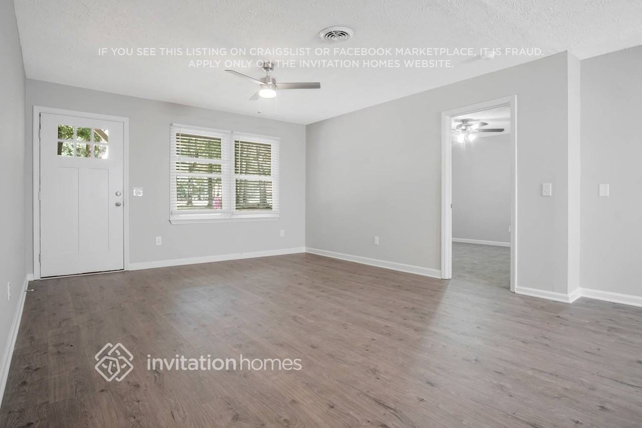 210 Meadowbrook Dr - Photo 5 of 19