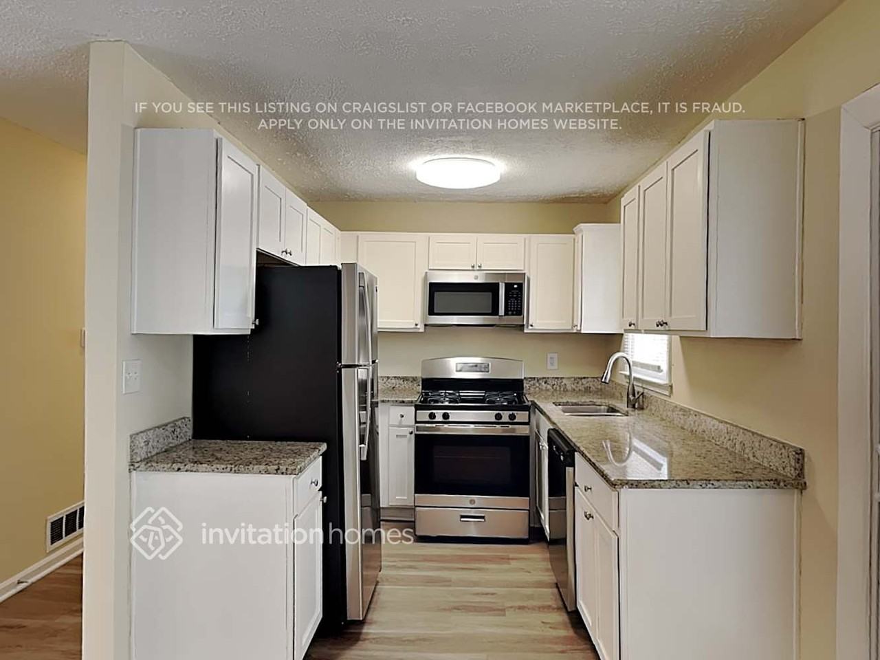 2060 Sanders Dr - Photo 5 of 17