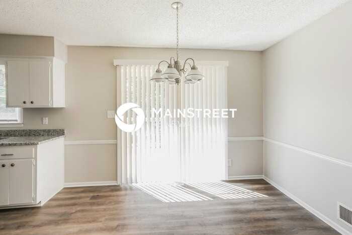 8905 E 90th Ter - Photo 4 of 15