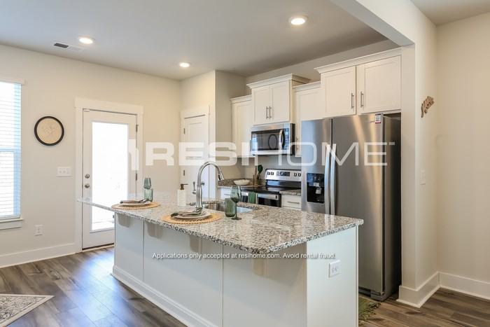 164 Brooklet Trl - Photo 5 of 19