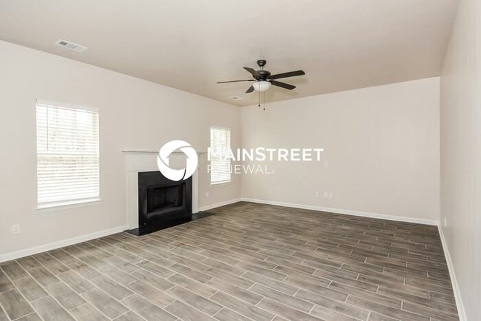 3898 Arolla Ln - Photo 4 of 17