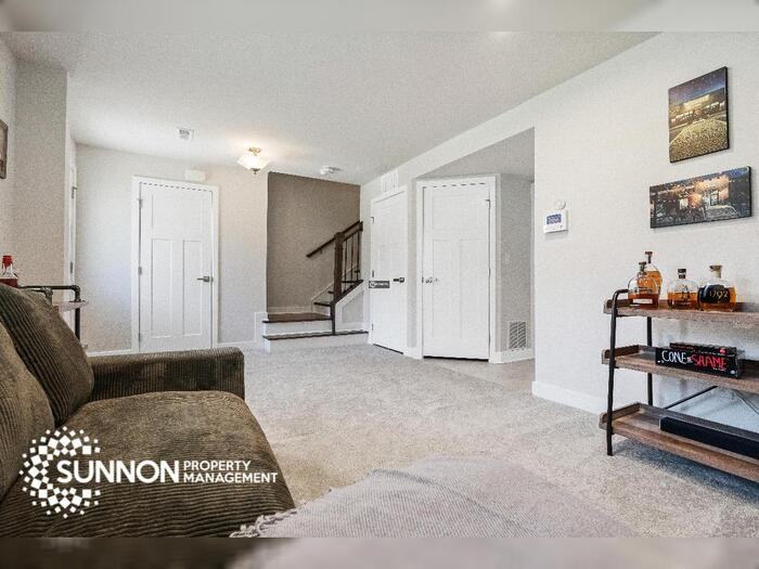 4428 Carteret St - Photo 6 of 50