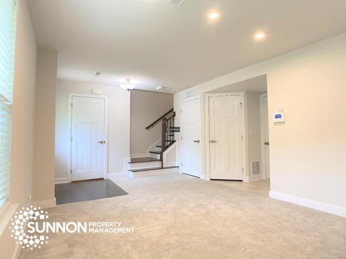 4428 Carteret St - Photo 7 of 50