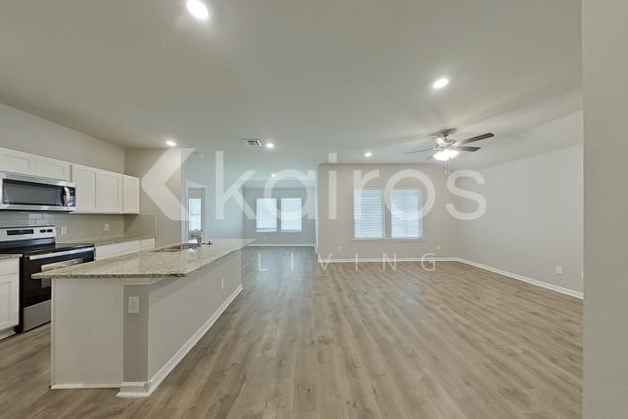 104 Yardley Ct - Photo 2 of 27