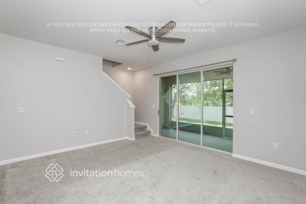 3317 Pleasant Willow Ct - Photo 4 of 18