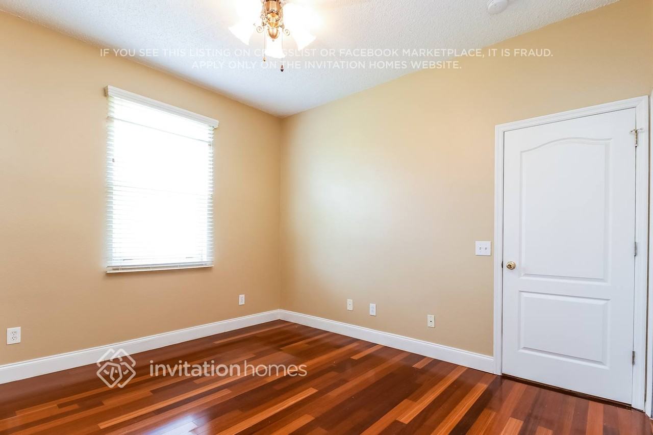 1743 Roseroot Ct - Photo 6 of 13