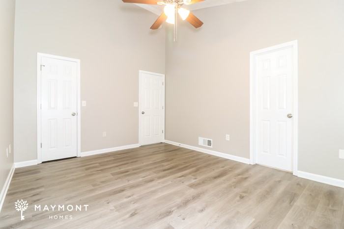 60 Summer Walk Ct - Photo 7 of 12