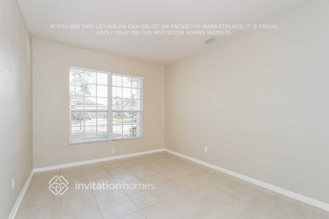 3766 Mount Carmel Ln - Photo 3 of 17