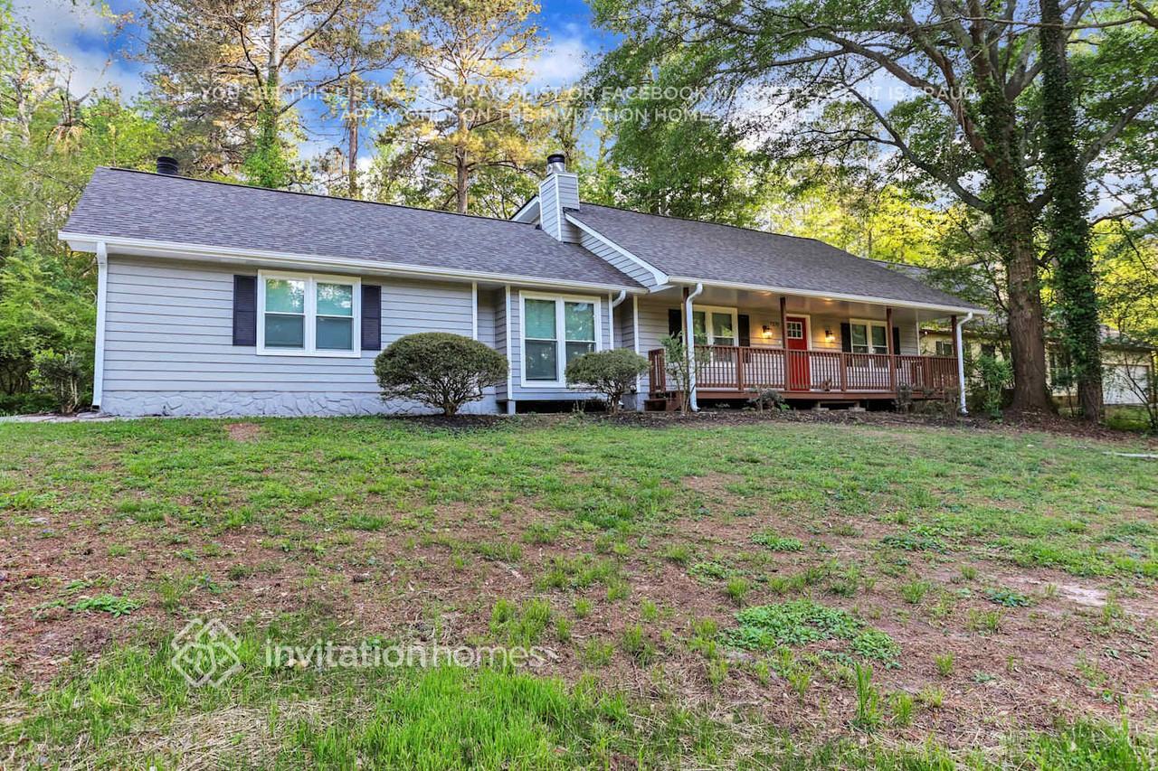 7270 Oswego Trl - Photo 2 of 26