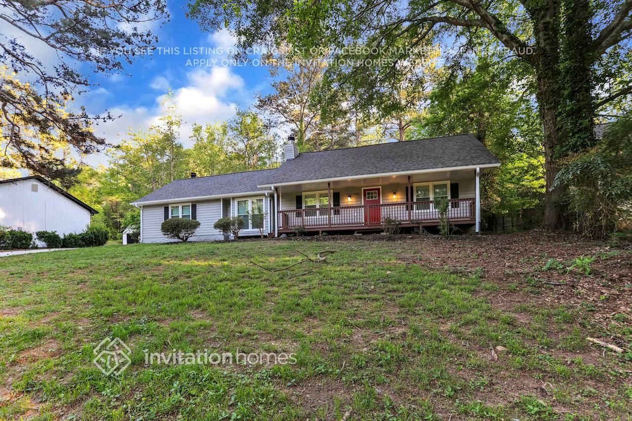 7270 Oswego Trl - Photo 4 of 26