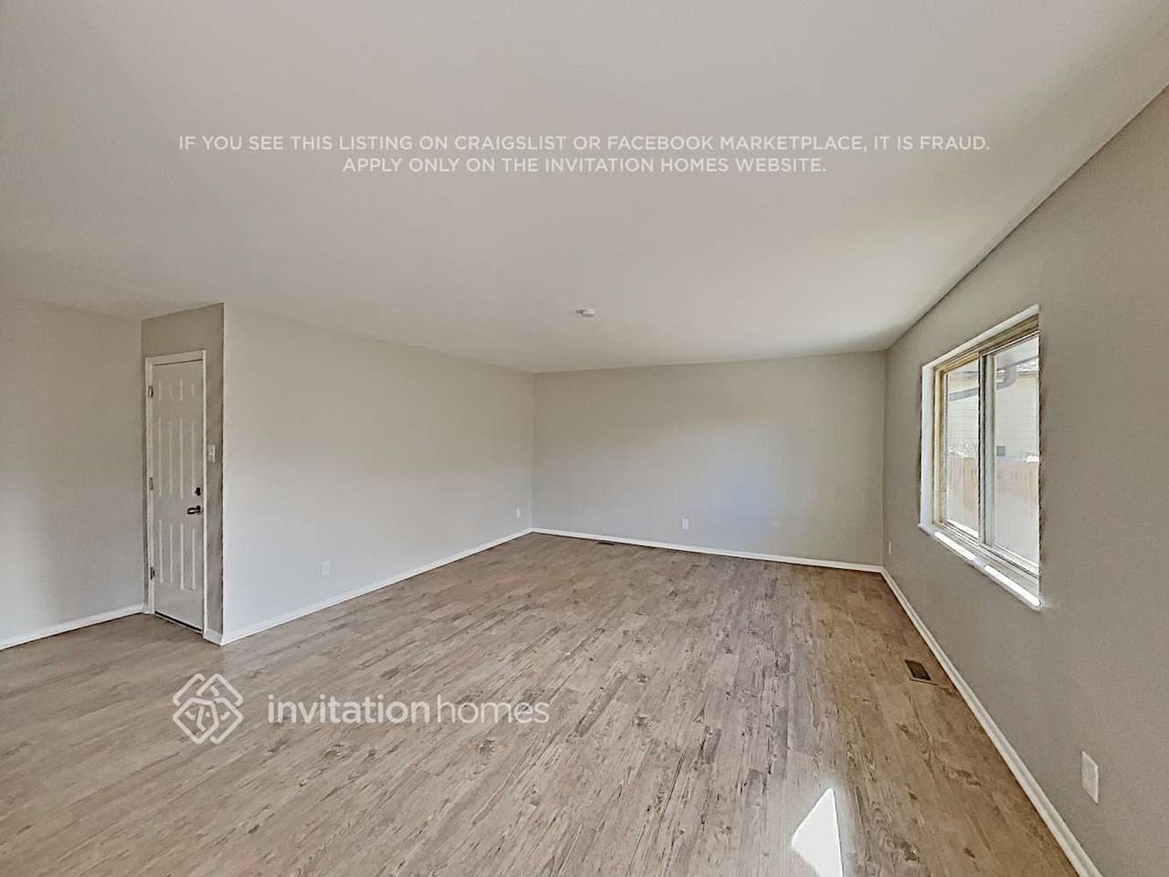 2643 S Richfield St - Photo 5 of 19