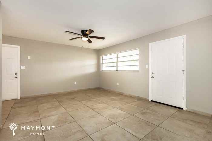 58 Marshall Ln - Photo 4 of 13