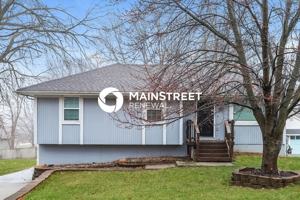 featured image of 11521 N Mcgee St