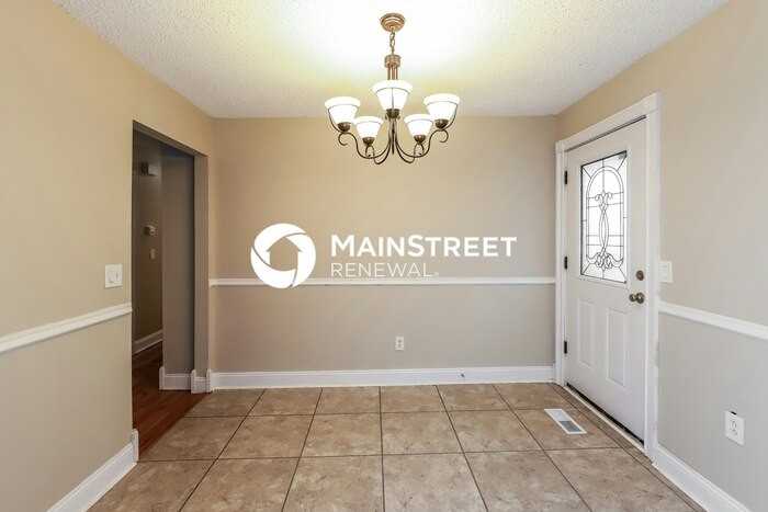 11521 N Mcgee St - Photo 5 of 18