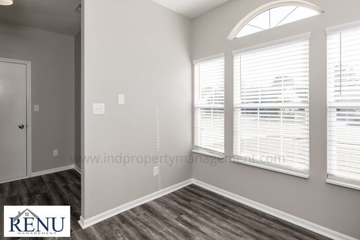 2710 Lucas Dr - Photo 7 of 23