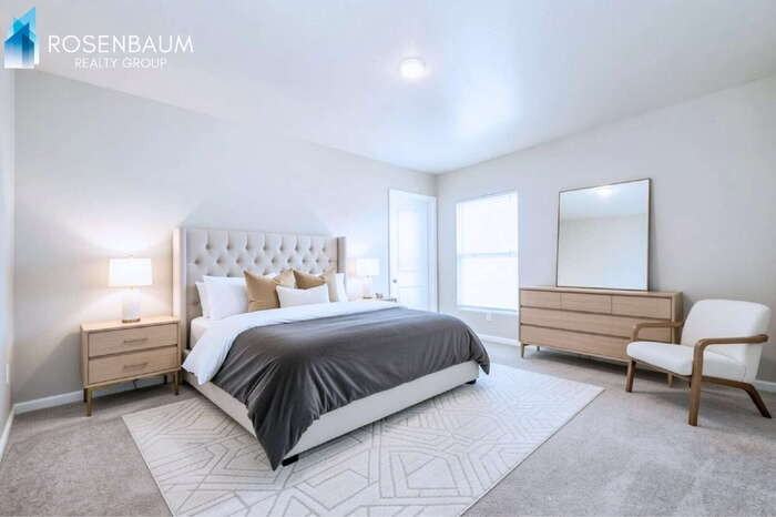 8764 W Reventon Dr - Photo 5 of 11