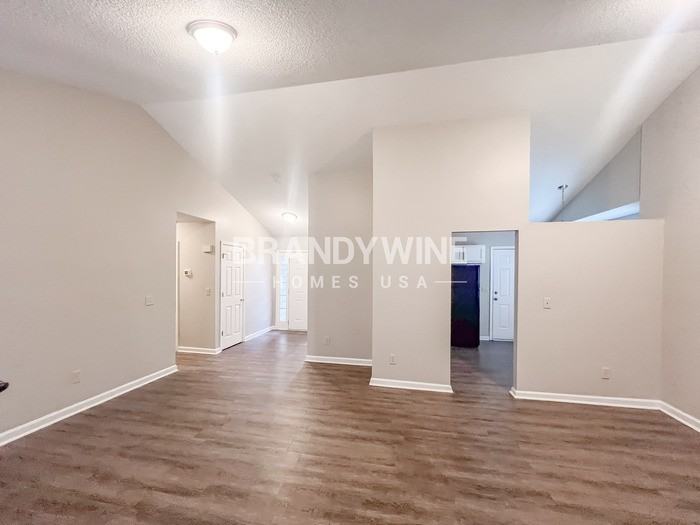 3507 Kingsbrooke Ct - Photo 7 of 25