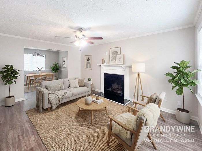 2259 Hampton Dr - Photo 3 of 24