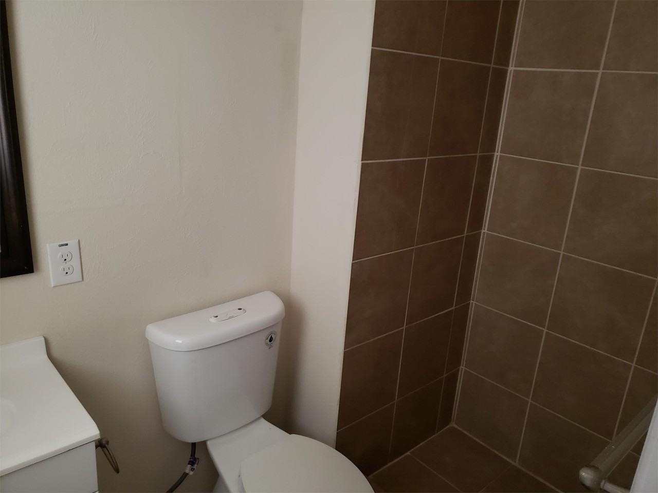 7421 Beckwood Dr #1 - Photo 6 of 11