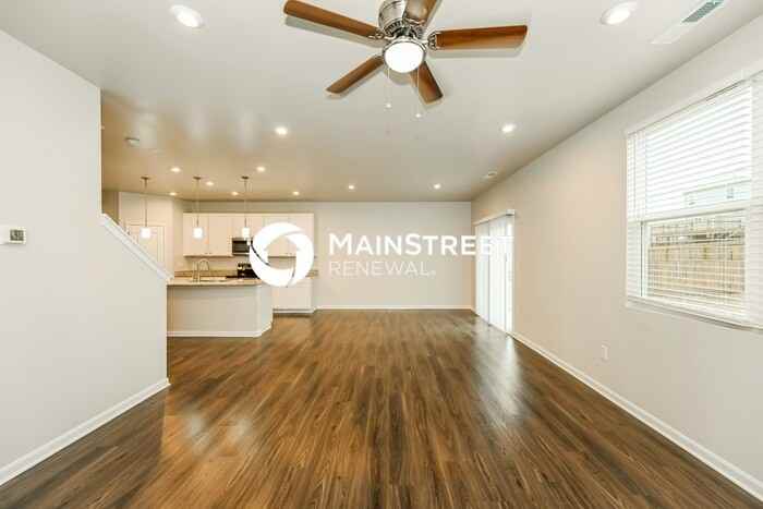 175 Ardmore Crossing Dr - Photo 4 of 19