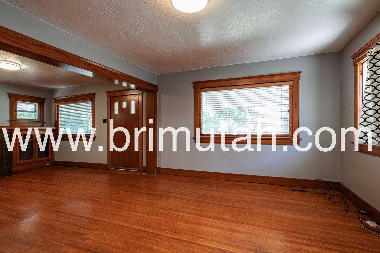 628 E Browning Ave #1 - Photo 6 of 27